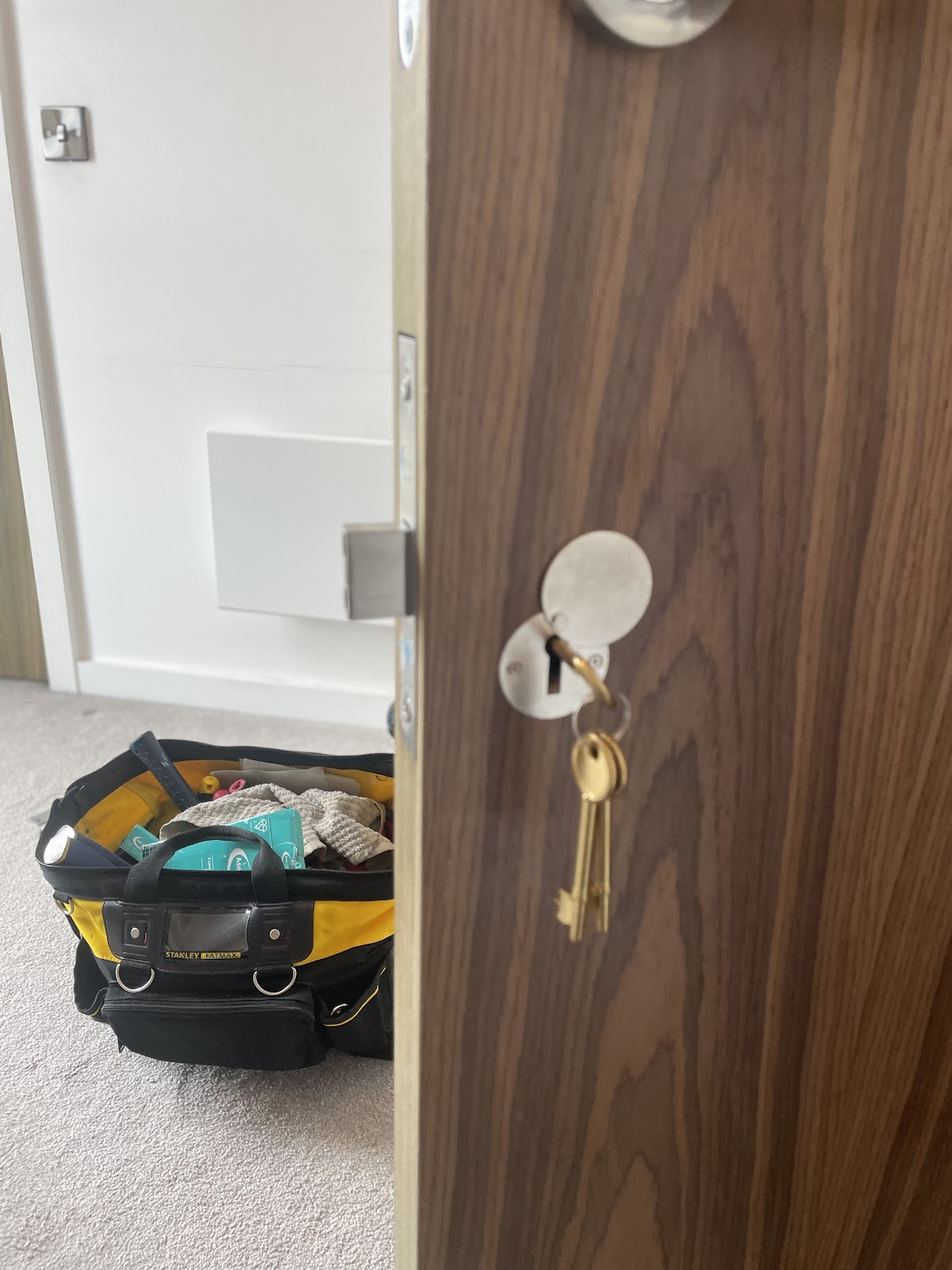 Locksmith tools and replacement lock ready for fitting in Manchester